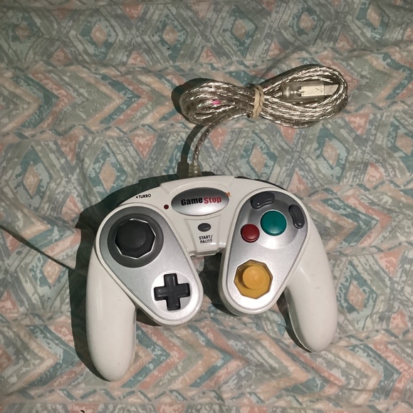 Gamestop G3 Wired Turbo Controller for Nintendo Gamecube white - Picture 1 of 15